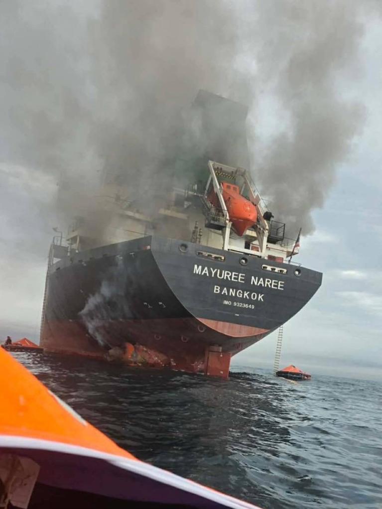 IRAN THAI SHIP FIRE XINHUA.jpg