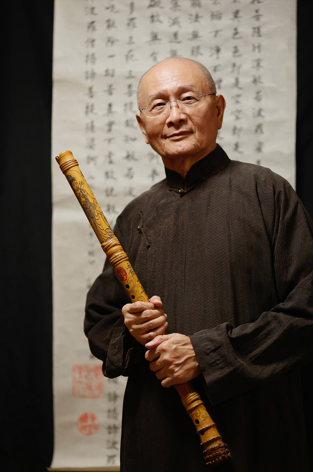 著名洞簫演奏家、書法家譚寶碩