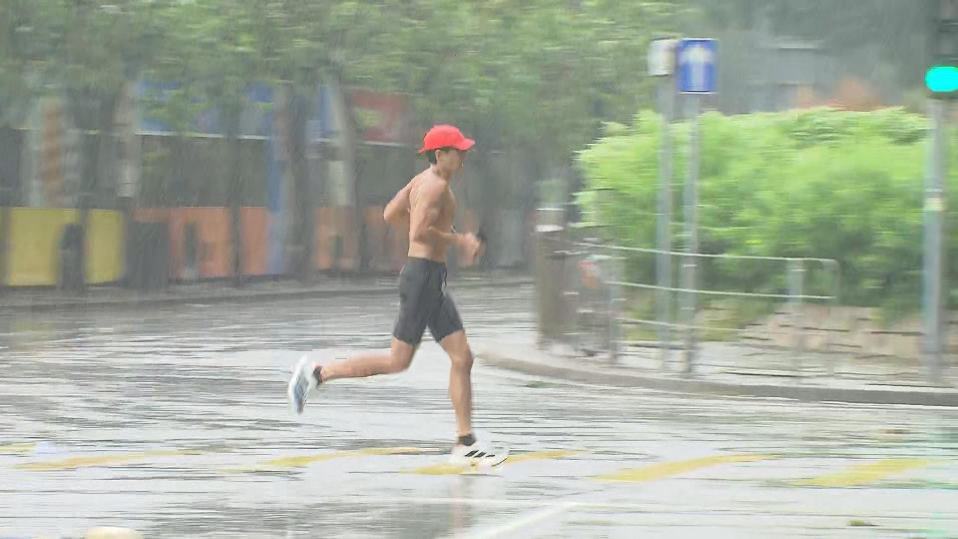 Picture_J.TYPHOON.MORNING-1300_002.jpg