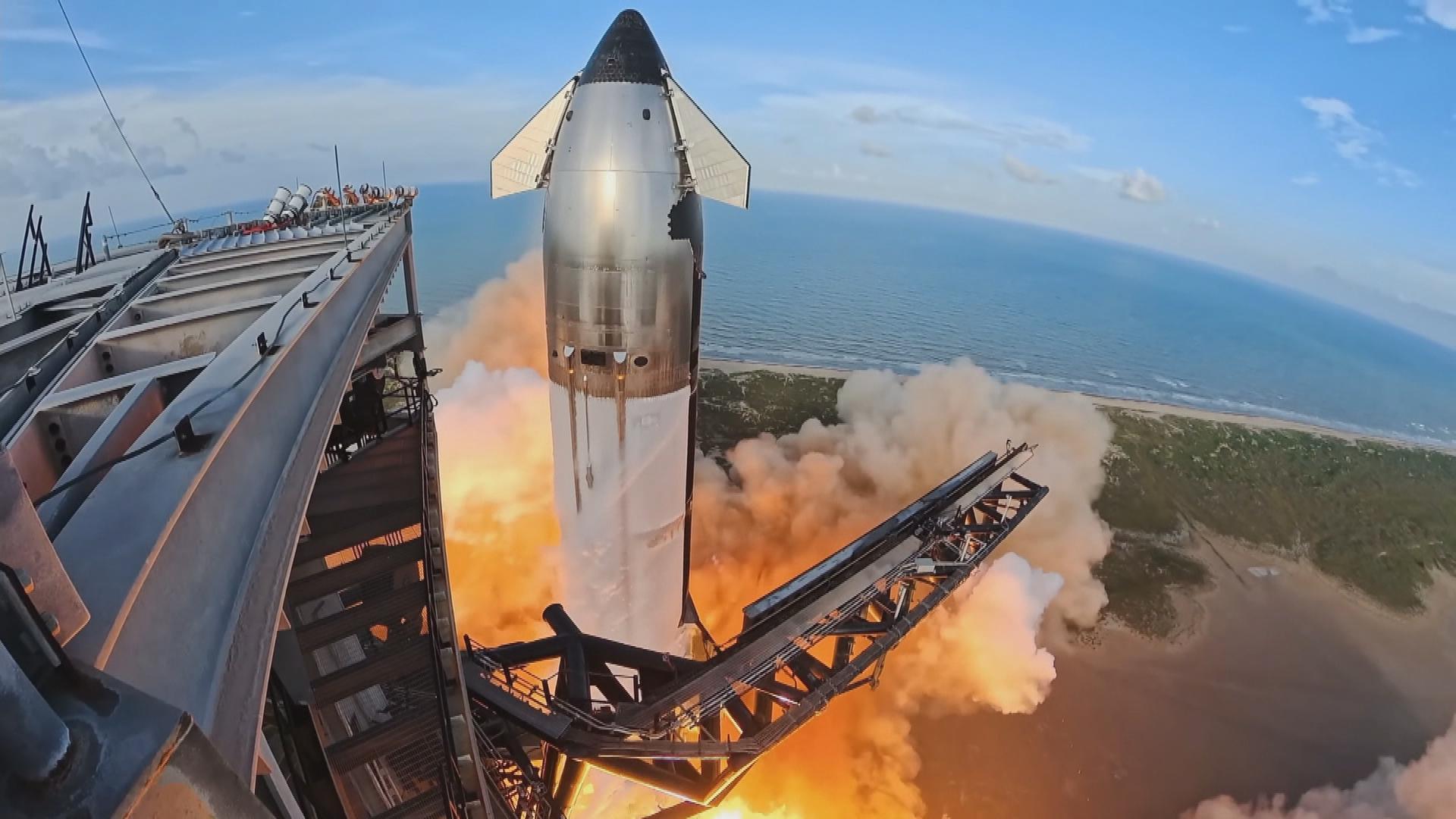 Picture_LIB.JF.BLUE.ORGINS SPACEX_003.jpg