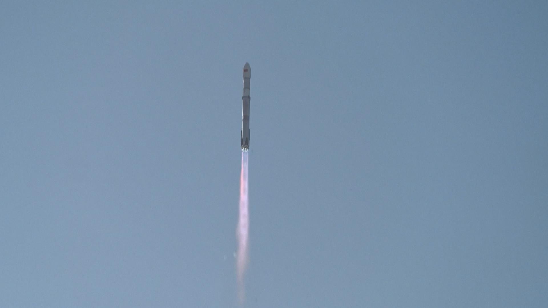 Picture_GV.CN.ROCKET-CLEAN.jpg