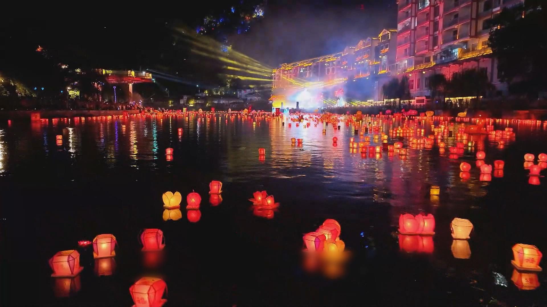 Picture_3. J.GX.LANTERN.MTV.0826-0831_003.jpg
