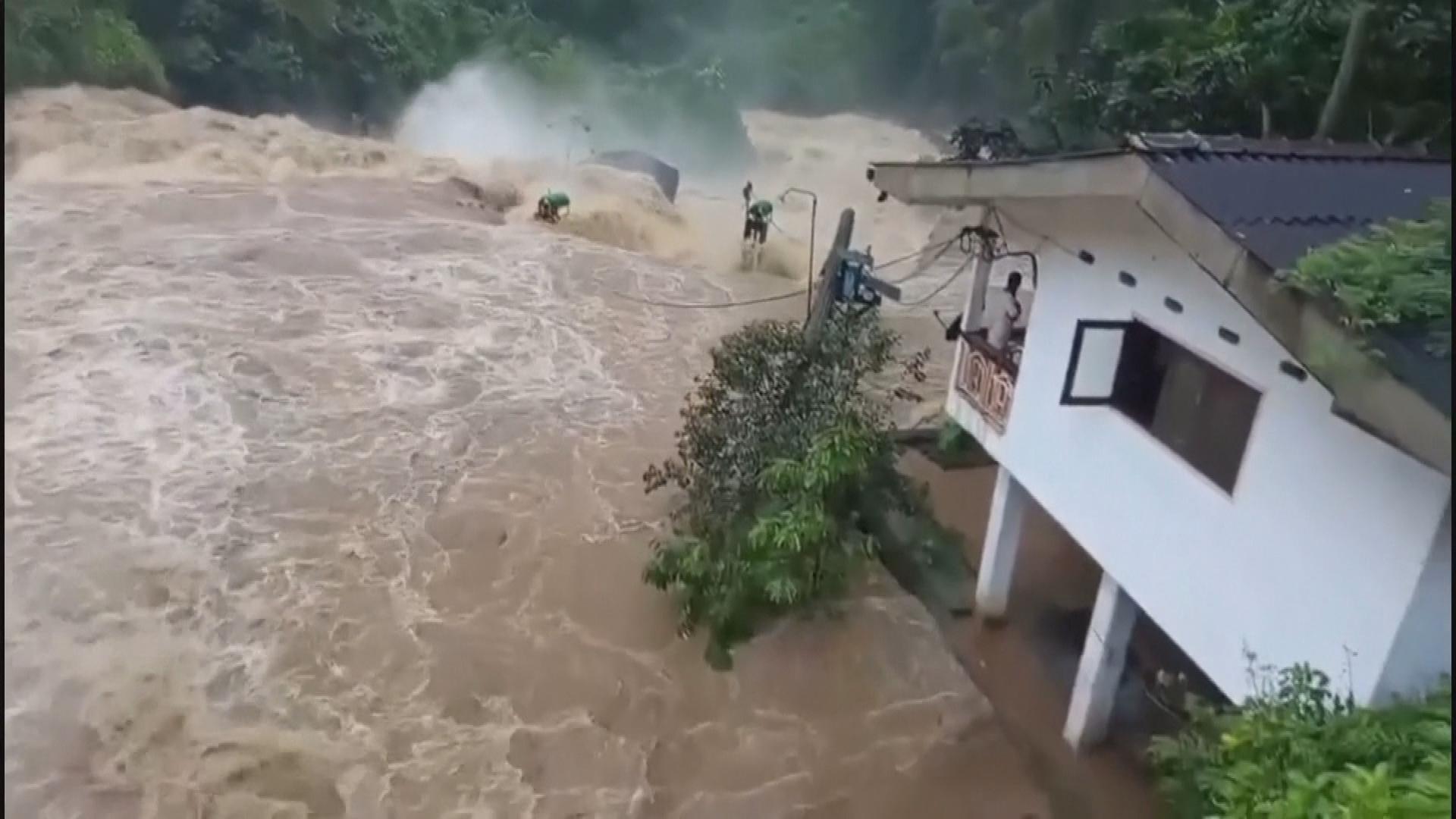 Picture_J.SRI.FLOODS-0230_001.jpg