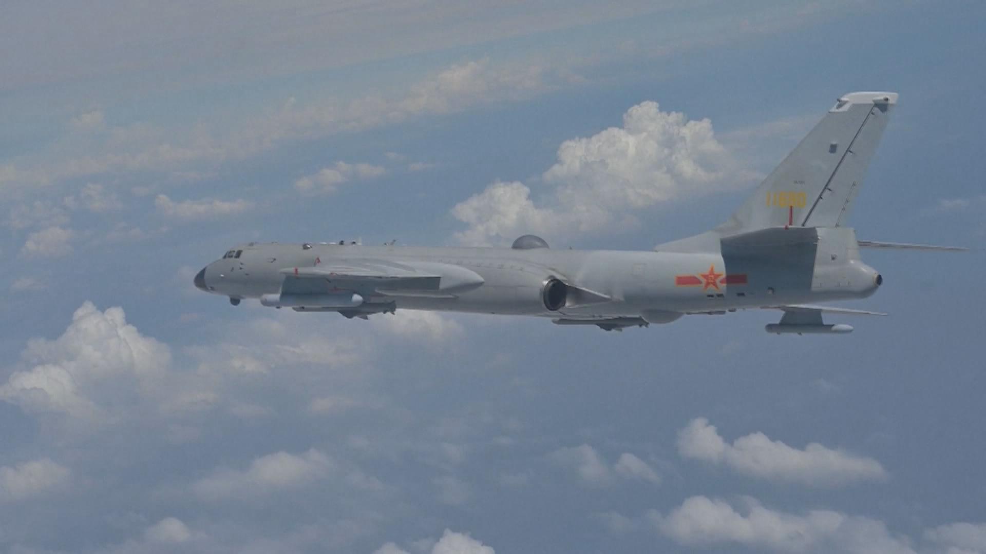 Picture_J.CN.FIGHTER-1830_003.jpg