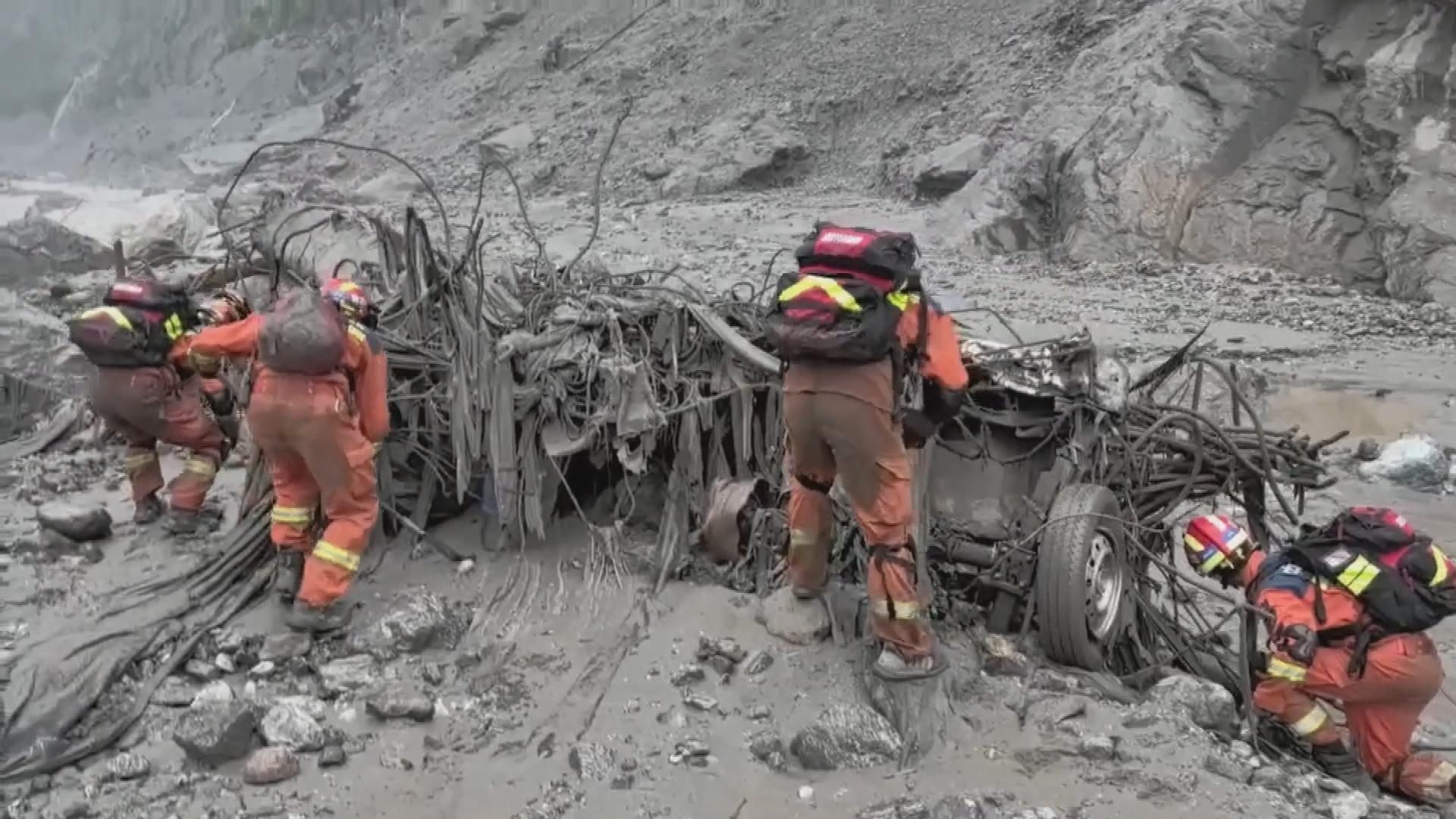 Picture_J.CN.MUDSLIDE-1300_001.jpg