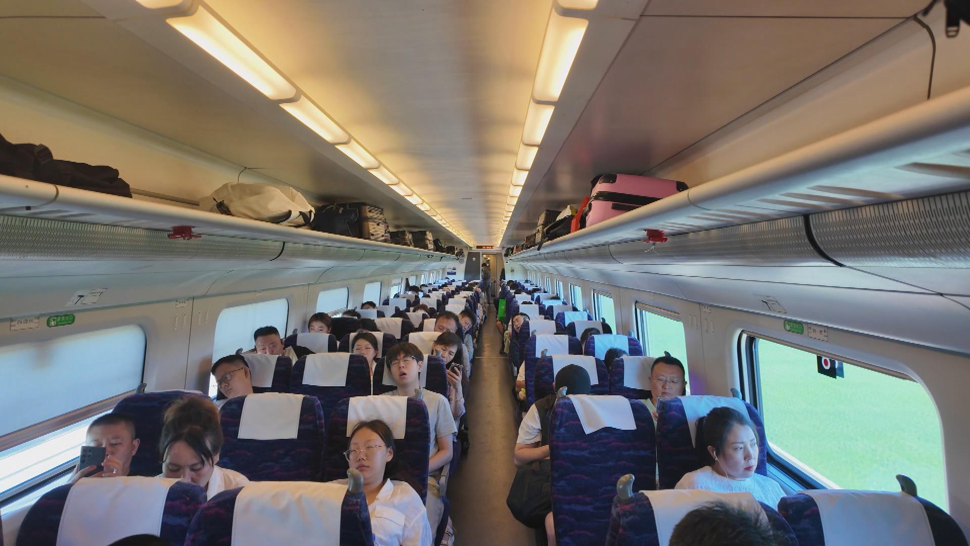 Picture_J.HLJ.TRAIN.0717-0807_001.jpg