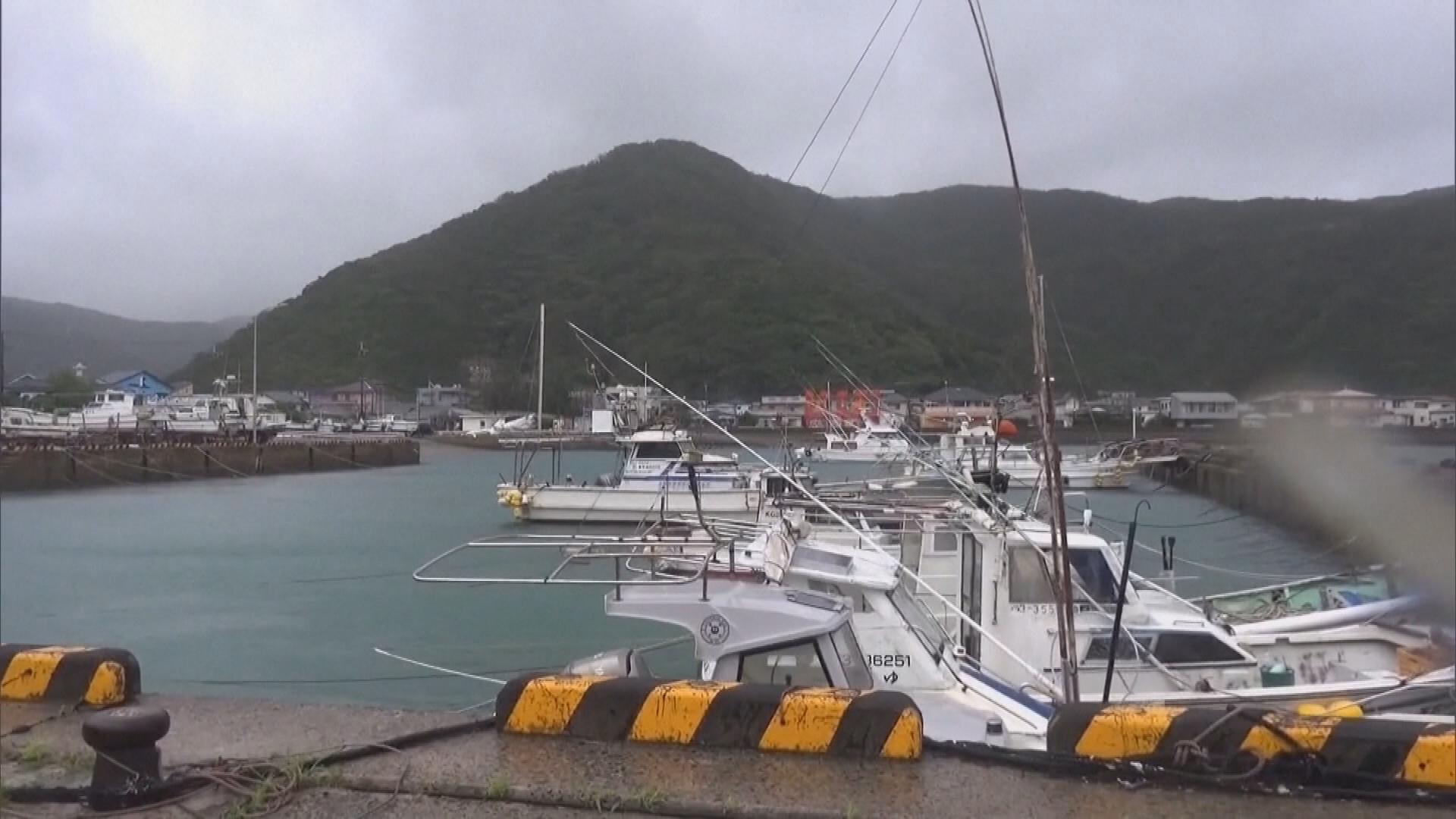 Picture_J.JP.TYPHOON-1700_001.jpg