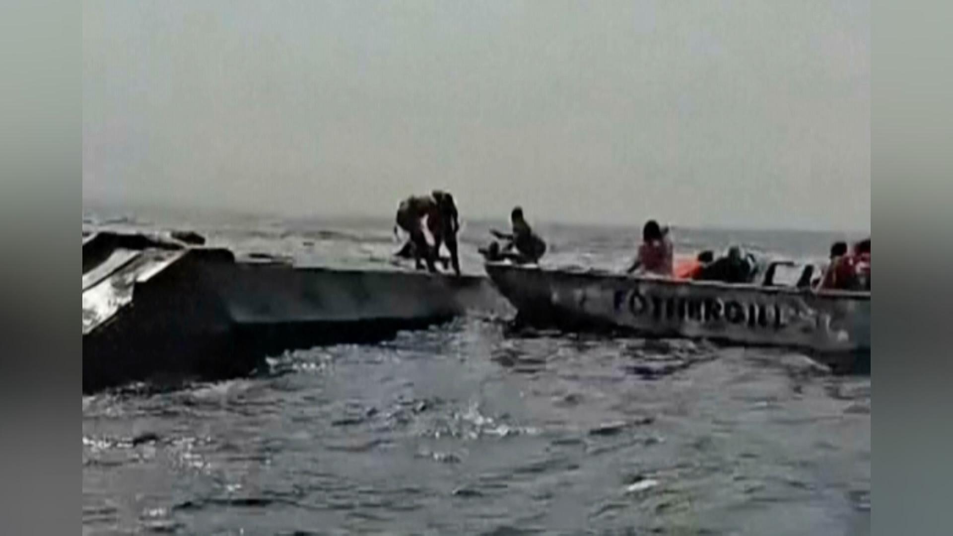 Picture_J.ZIM.CAPSIZE-0130_003.jpg